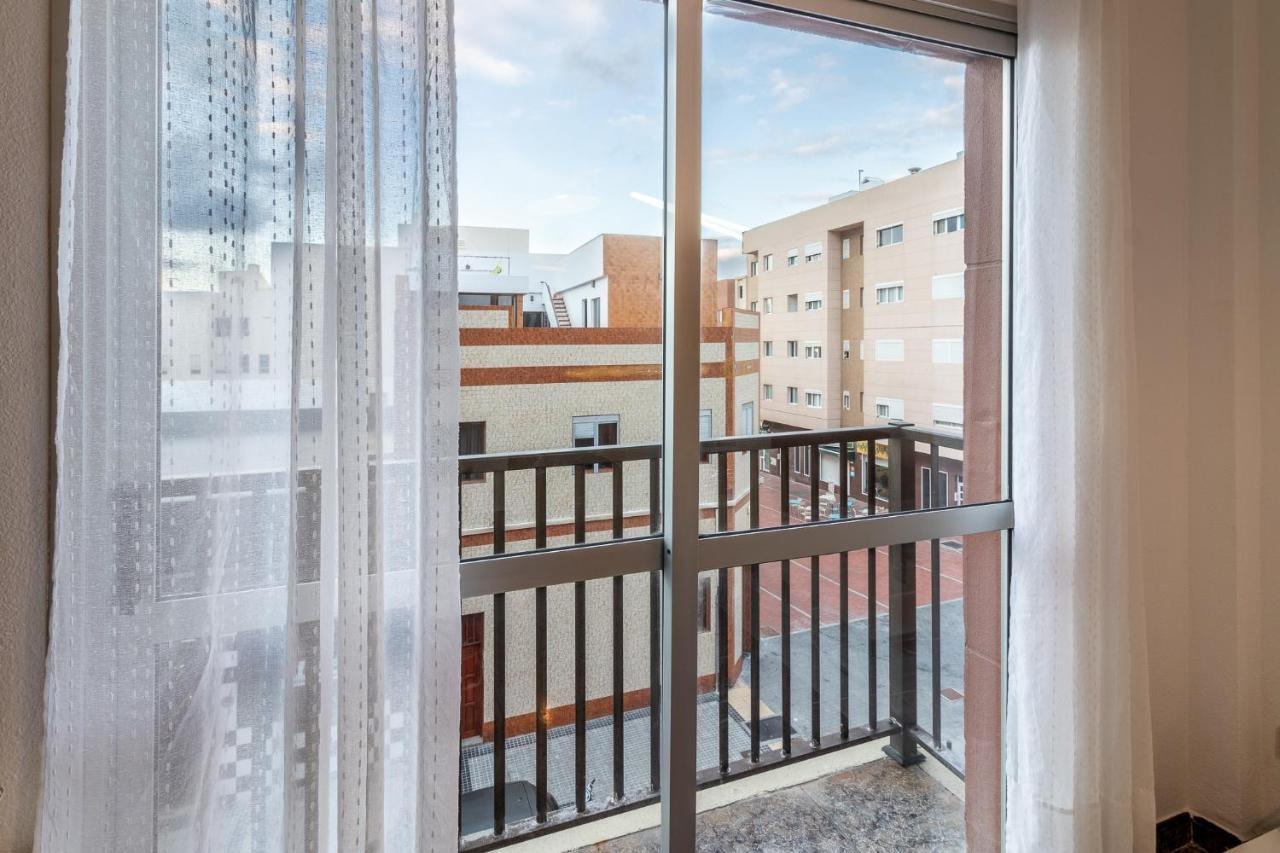 Flatguest Cicer - 3Bdr + Balcony + Beach Лас-Пальмас-де-Гран-Канарія Екстер'єр фото