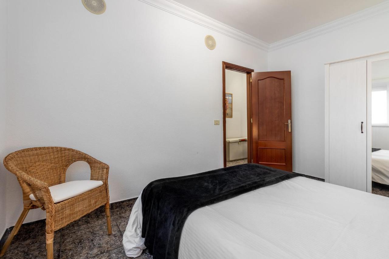 Flatguest Cicer - 3Bdr + Balcony + Beach Лас-Пальмас-де-Гран-Канарія Екстер'єр фото