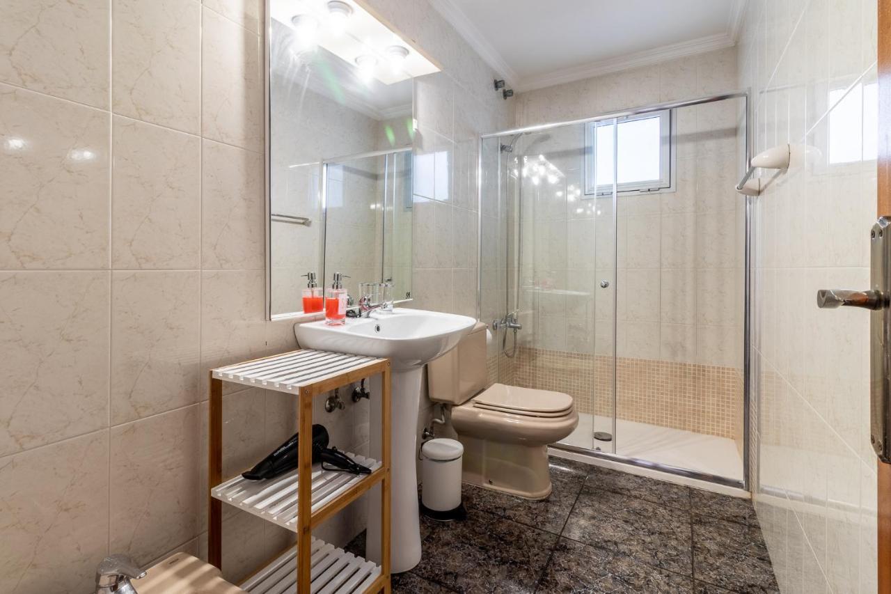 Flatguest Cicer - 3Bdr + Balcony + Beach Лас-Пальмас-де-Гран-Канарія Екстер'єр фото